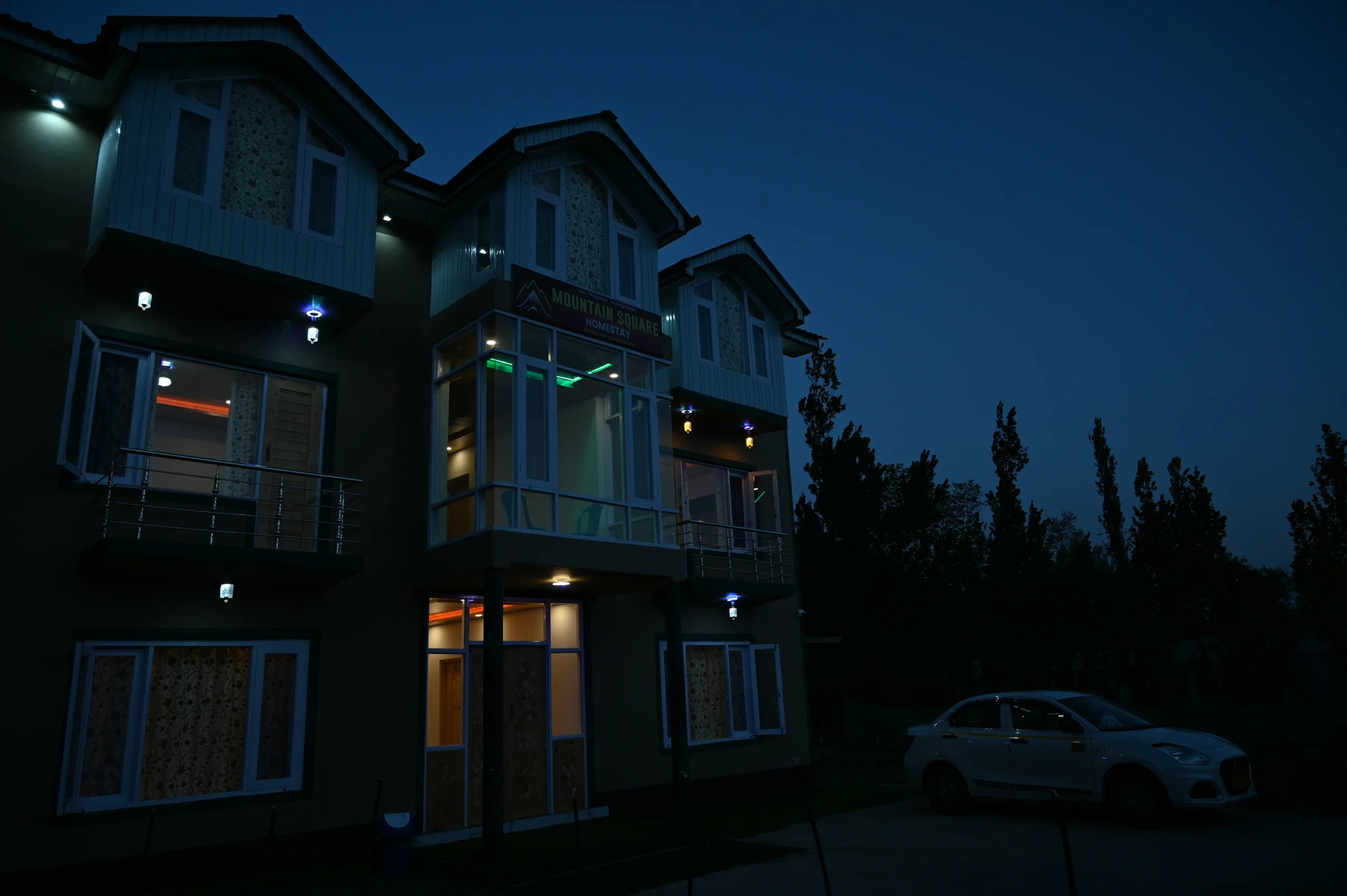 Hotel Mountain Square Pahalgam